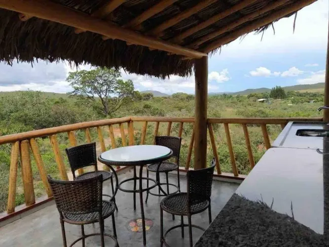 Venda Sitio em Alto Paraiso/GO com casa e rio.