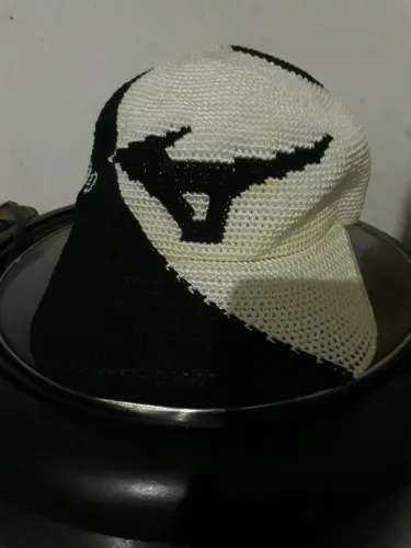 Boné de crochê mizuno