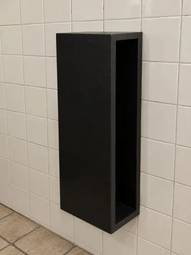 Nicho de madeira preto