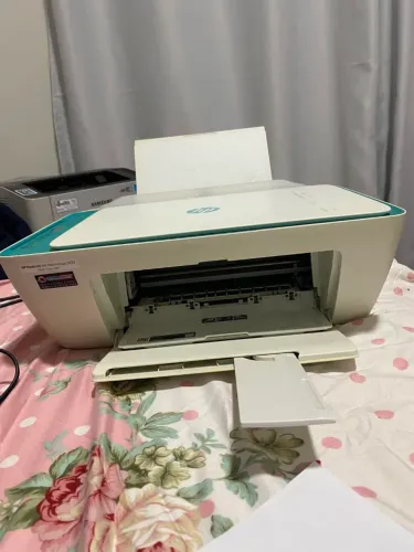 Vendo impressora multifuncional HP DeskJet Ink Advantage 2676.