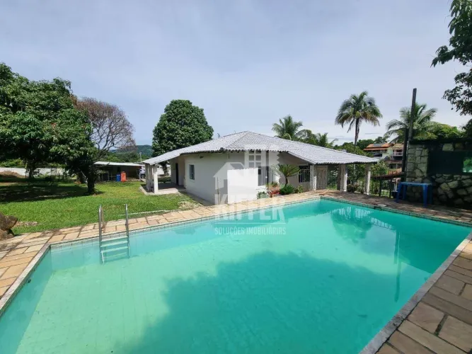 Chácara com 3 quartos para alugar, 6000 m² por R$ 4.730/mês - Condado de Maricá - Maricá/R