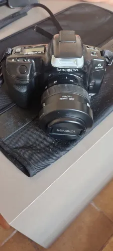 Câmera Fotográfica Minolta analógica 