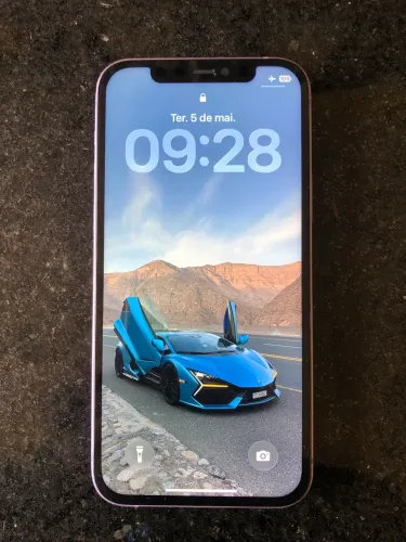 iPhone 12