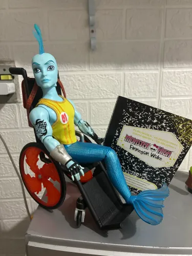 Finnegan monster High