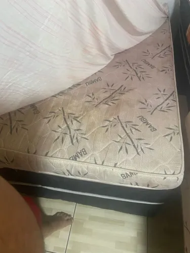 Cama box