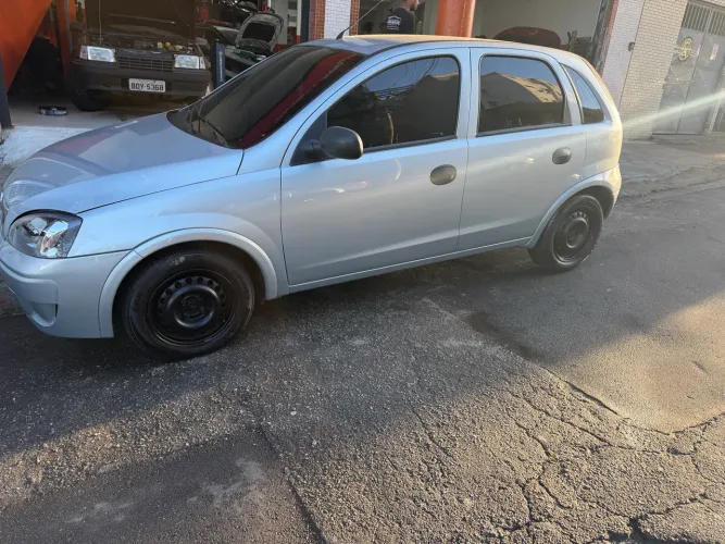 Chevrolet Corsa Hat. Maxx 1.4 8V Econoflex 5P 2012
