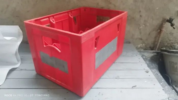 15 Grades vazias para garrafas