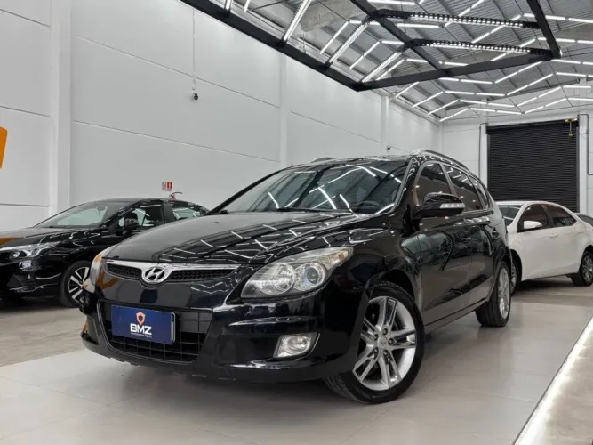 Hyundai I30CW 2.0 16V 145cv Aut. 5P 2011
