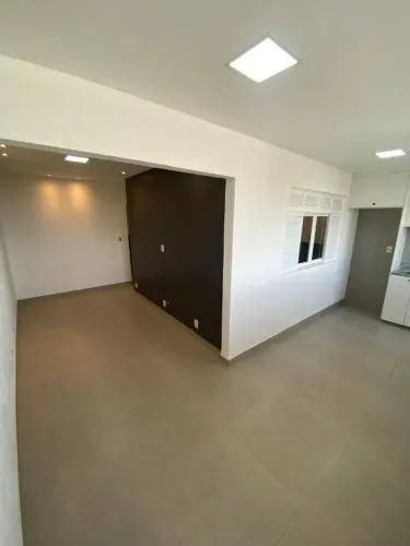 Atlantica Imóveis tem excelente Apartamento com 2 dormitórios para Locação, 50 m² - Centro