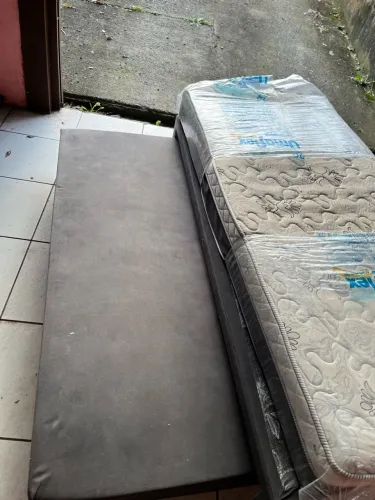 Cama de solteiro dupla