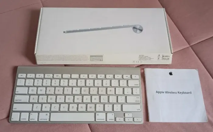TECLADO ORIGINAL APPLE