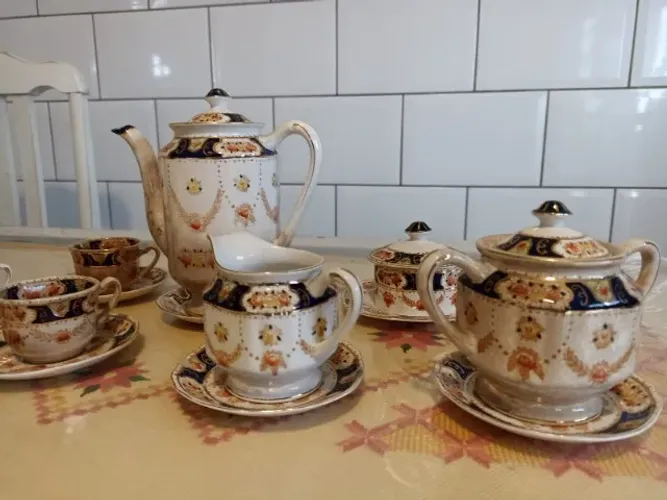 Conjunto de chá da Imperial Ironstone Ware