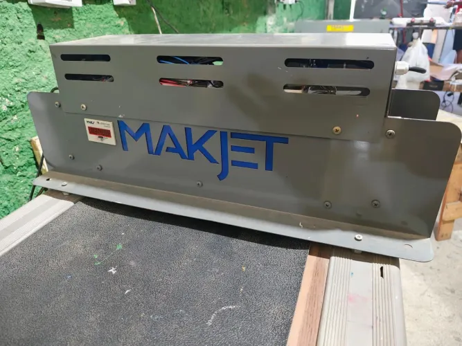 Curadora para Serigrafia UV Led