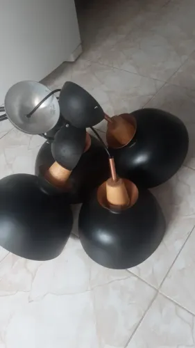 4 Pendentes/Luminárias!!Barateza!Precinho pra desocupar espaço!