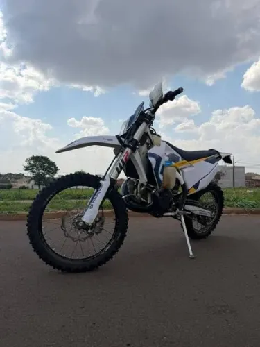 HUSQVARNA TE 300 2T 2023