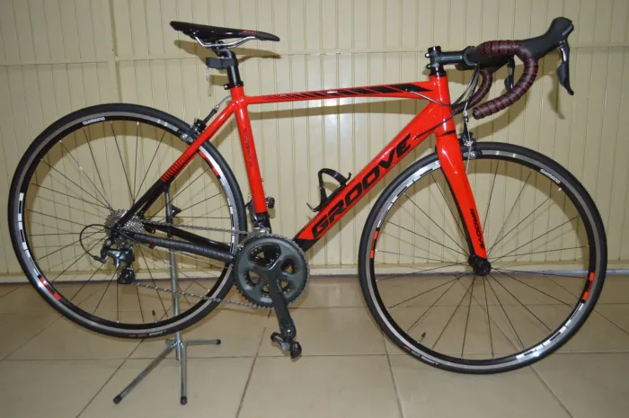 Groove Overdrive 70 Tiagra 20V | Garfo Carbono | Tamanho 51 | 2020