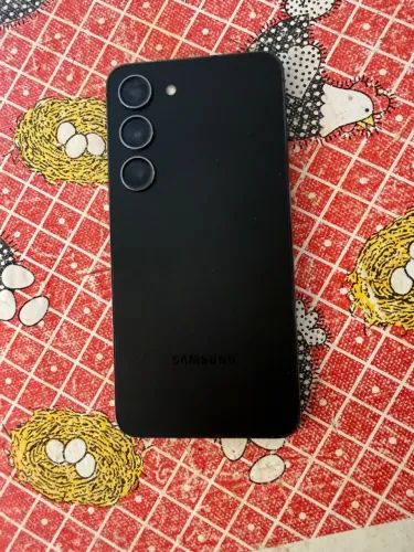 SAMSUNG S23
