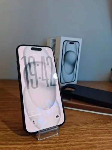 iPhone 15 128gb