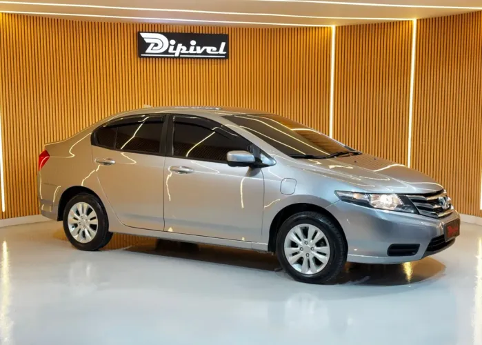 Honda City Sedan LX 1.5 Flex 16V 4P Mec. 2013
