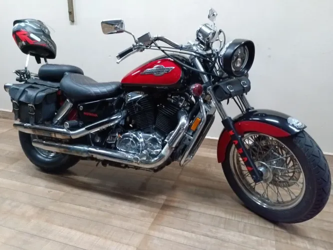 Shadow 1100 cc
