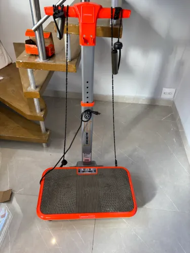 PLATAFORMA VIBRATÓRIA POLISHOP