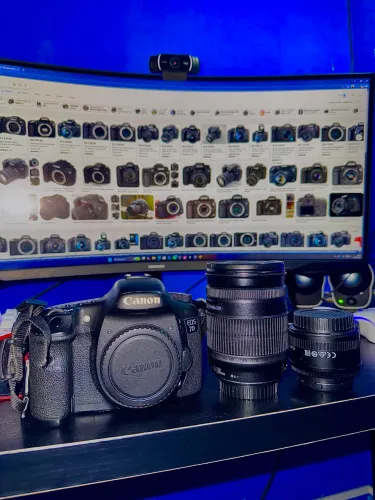 CÂNON EOS 7D - ACOMPANHA LENTES CARAS