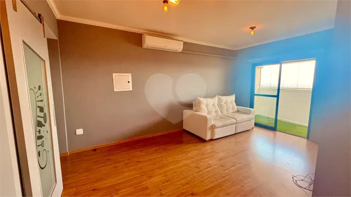 Apartamento à venda com 3 quartos, sendo 2 suítes, no condomínio Edifício High Place, Soro