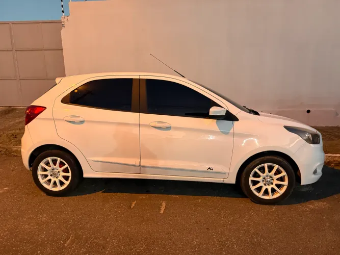 Ford KA 1.0 Se/se Plus Tivct Flex 5P 2015