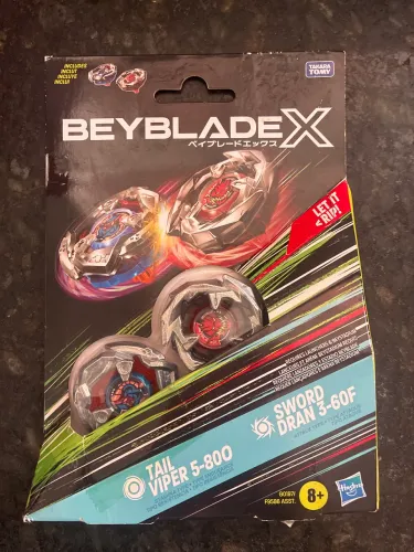 Beyblade X combo tail viper & sword dran