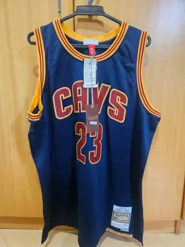 Regata Cavs Le Bron Mitchell & Ness