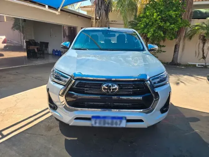 Toyota Hilux CD SRX 4X4 2.8 TDI 16V Diesel Aut. 2022