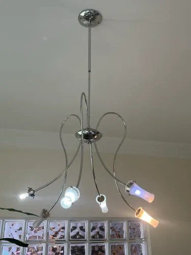 Lustre prata de alumínio super leve semi novo