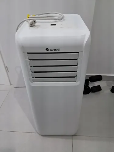 AR-CONDICIONADO PORTÁTIL GREE 12.000 BTUs - SEMINOVO