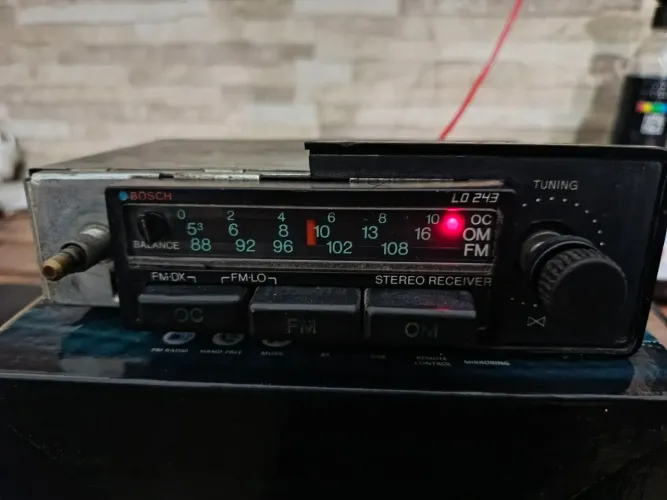 RÁDIO AUTOMOTIVO BOSH LD243 FUSCA, BRASILIA