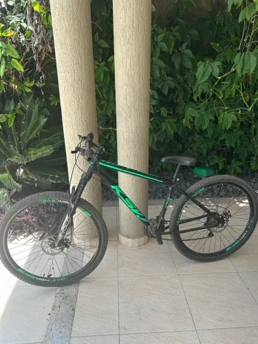 Vendo uma bicicleta aro 29 no precinho(faço até 600rs)