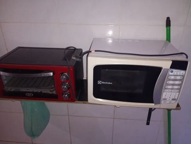 Forno elétrico + microondas 