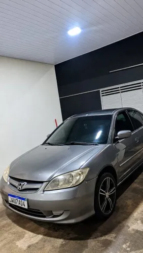 Honda Civic Sedan LX 1.7 16V 115cv Mec. 4P 2004