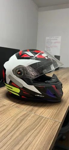 Capacete LS2 stars vermelho