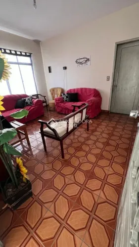 Casa à venda na Vila Suíça em Santo André 3 dormitórios 3 vagas. terreno 10,5 x 25
