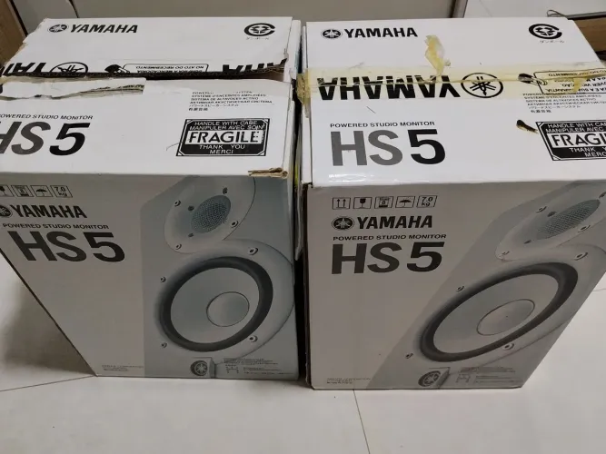 Yamaha HS5 - Vendo 2  Monitor de Áudio Profissional