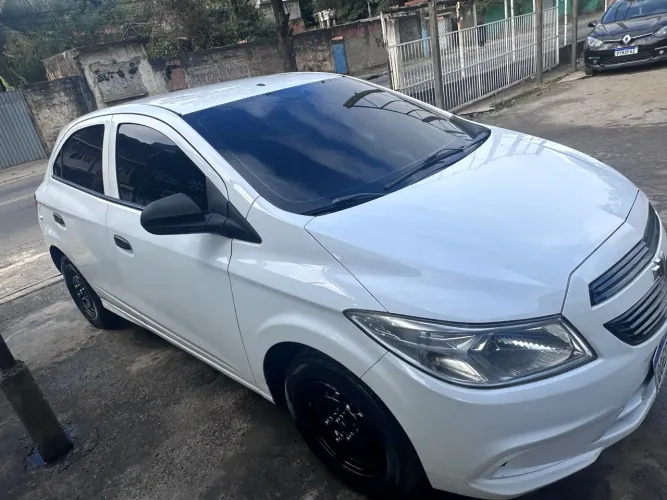 Chevrolet Onix JOY Hatch 1.0 8V Flex Mec. 4P 2018