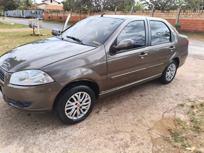 Fiat Siena EL 1.0 MPI Fire Flex 8V 4P 2012