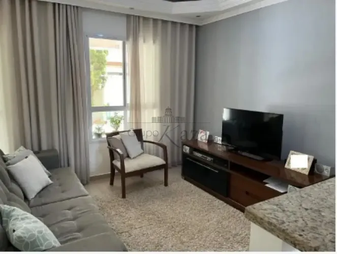 Oportunidade - Casa em Condomínio - Condomínio das Palmeiras - Jacareí - São João - 3 Dorm