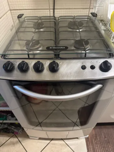 Fogão Electrolux 4 Bocas Inox - Modelo 56 SE (funcionando)