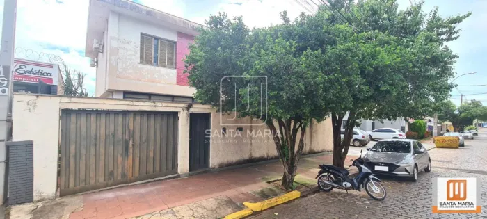 Casa (sobrado na rua) 4 dormitórios, cozinha planejada