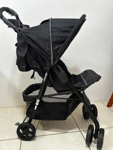 Carrinho de bebê