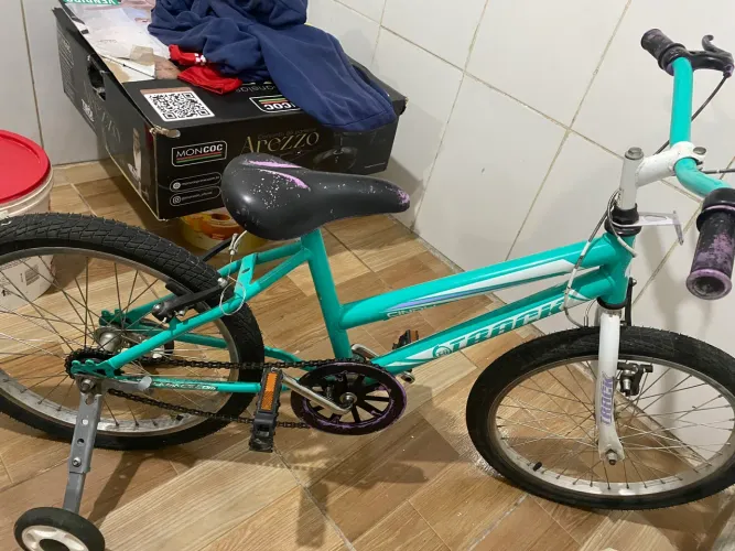 Vende-se bicicleta