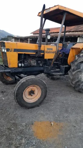 Trator Valmet modelo 78