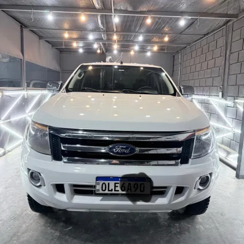 Ford Ranger XLT 2.5 16V 4X2 CD Flex 2013