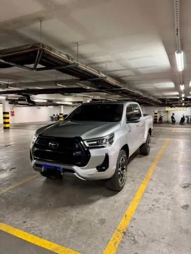 Toyota Hilux CD SRX 4X4 2.8 TDI 16V Diesel Aut. 2021